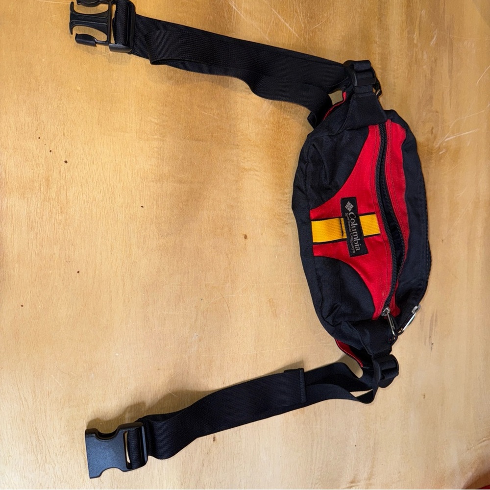 Columbia Red and Black Women's Belt Bag